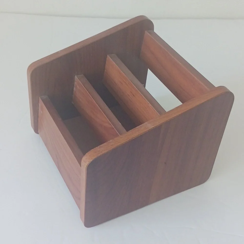N/A elegant wooden